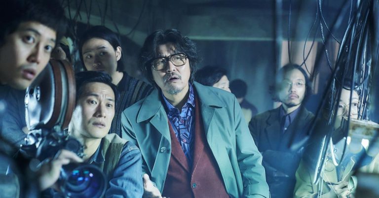 Song Kang-ho returns in the lit trailer for It’s Shooting in Seoul!