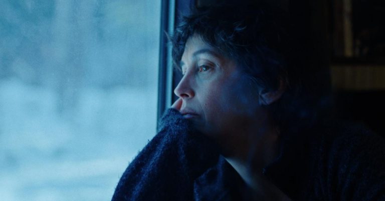 Florence Loiret Caille is striking with her accuracy in Cold Head (review)