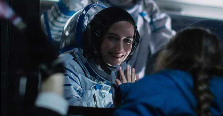 Proxima: Eva Green in her best role (Review)