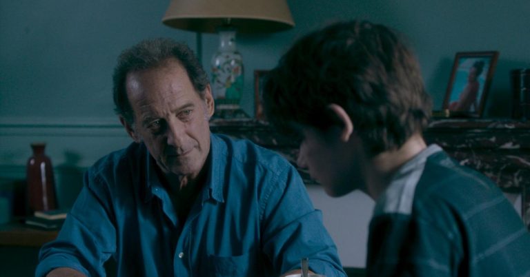 Like a son: Vincent Lindon takes a young delinquent under his wing (trailer)